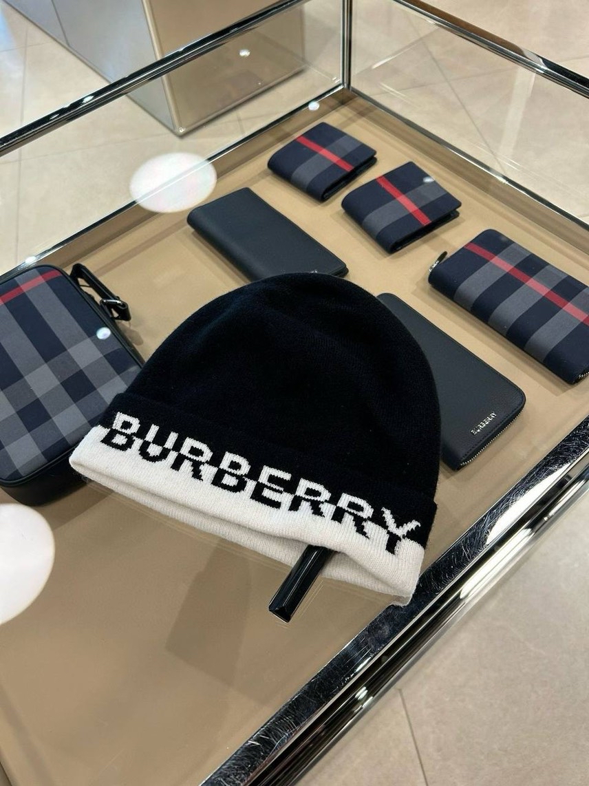 BURBERRY Caps and Hats side view - Women's luxury Accessories