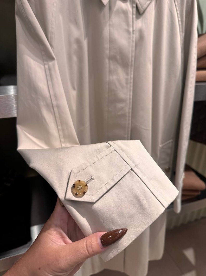 BURBERRY Coats side view - Women's luxury Clothes