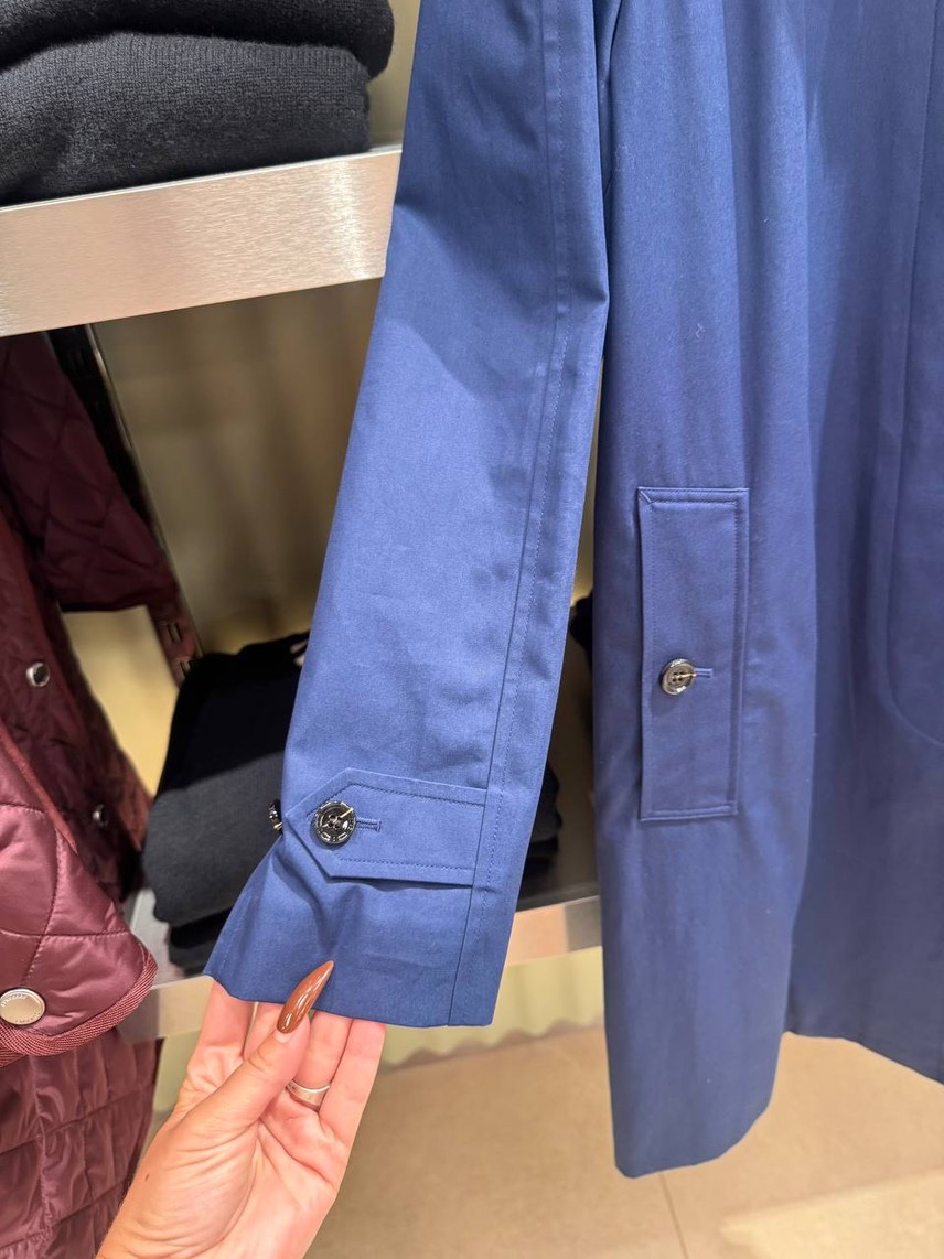 BURBERRY Coats side view - Women's luxury Clothes