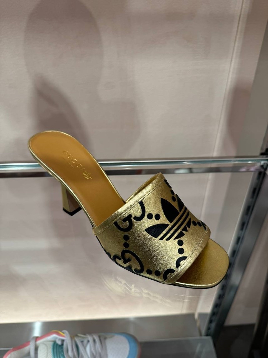 GUCCI Sandals front view - Women's luxury Shoes