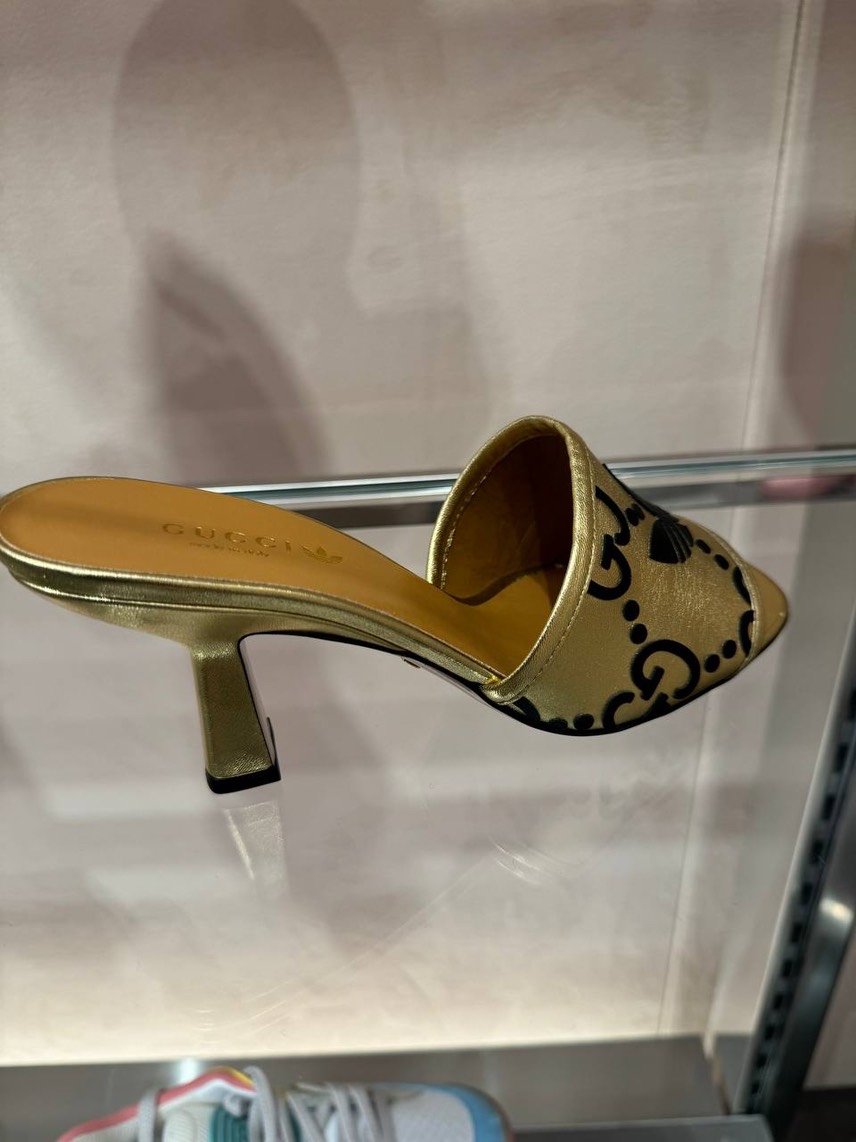 GUCCI Sandals side view - Women's luxury Shoes