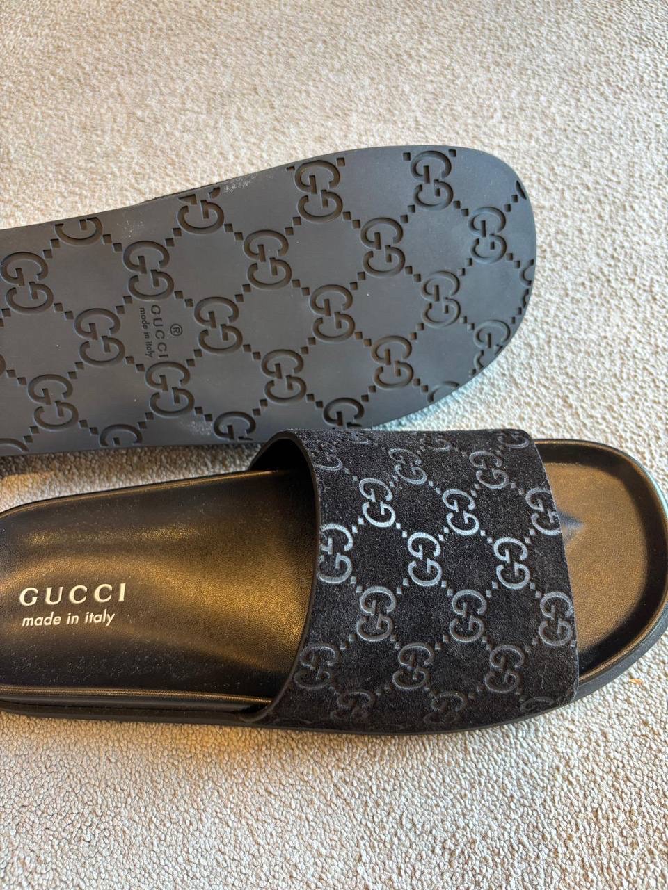 GUCCI Slides side view - Men's luxury Shoes