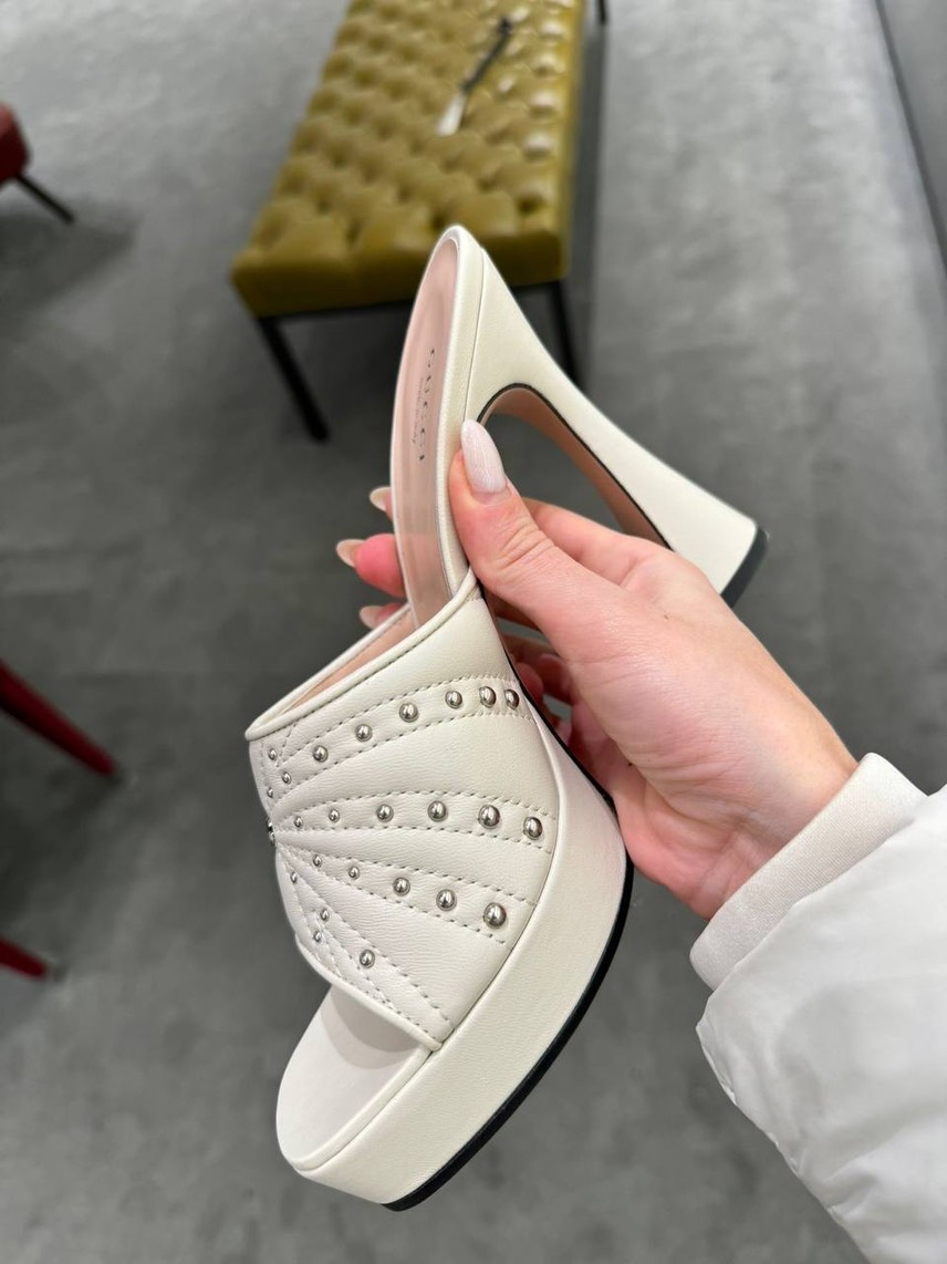 GUCCI Sandals side view - Women's luxury Shoes