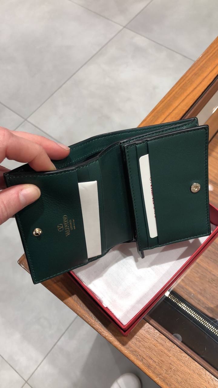 VALENTINO GARAVANI Wallets and small leather goods side view - Women's luxury Accessories