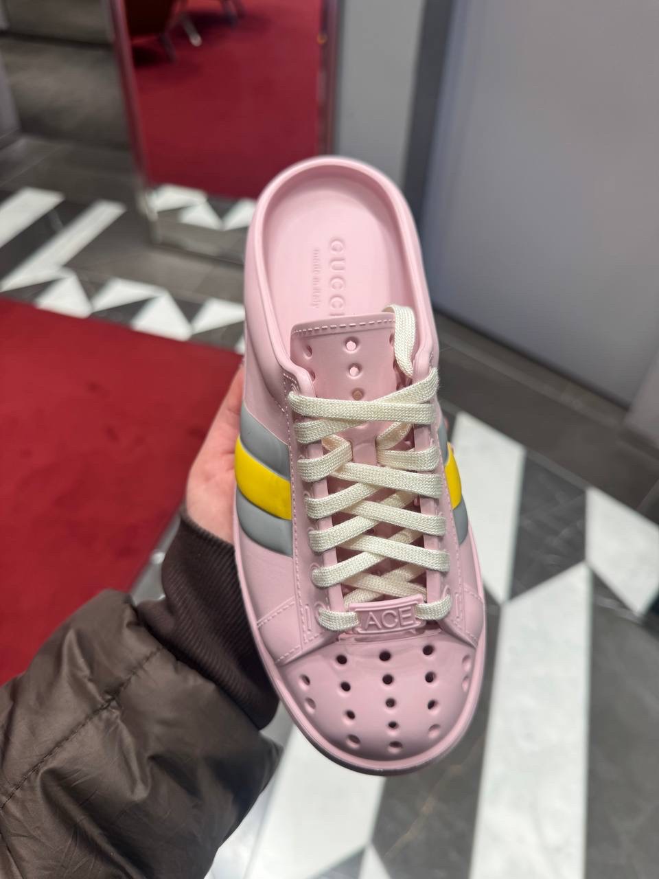 GUCCI Mules side view - Women's luxury Shoes