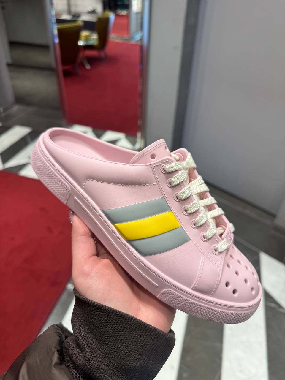 GUCCI Mules front view - Women's luxury Shoes