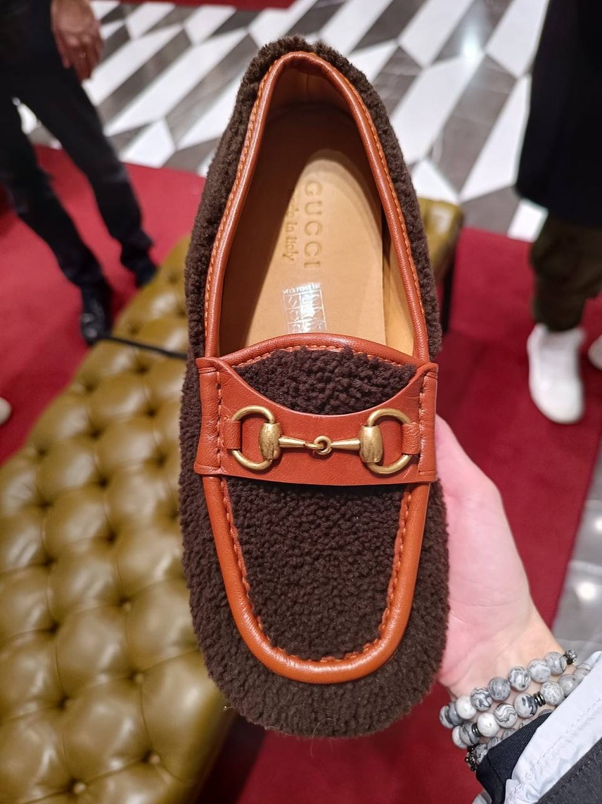 GUCCI Moccasins side view - Men's luxury Shoes