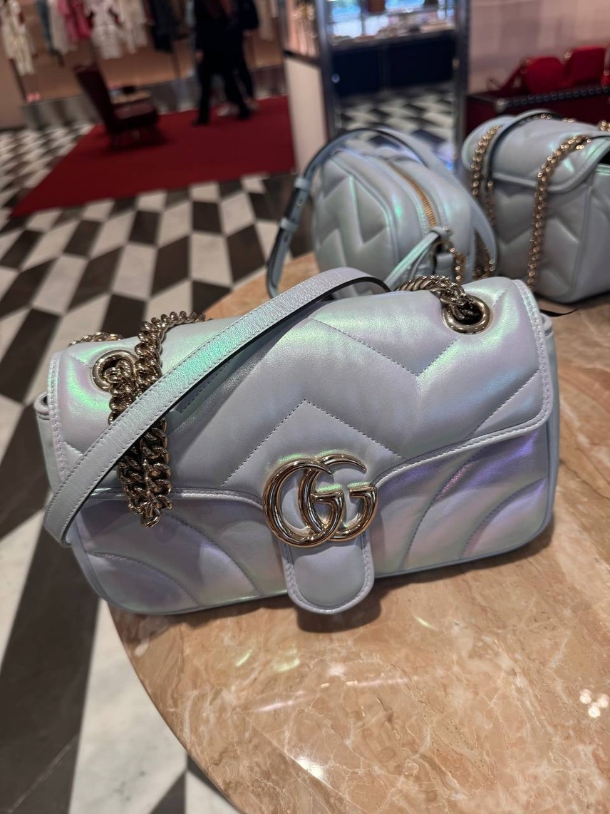 GUCCI Crossbody bags side view - Women's luxury Bags