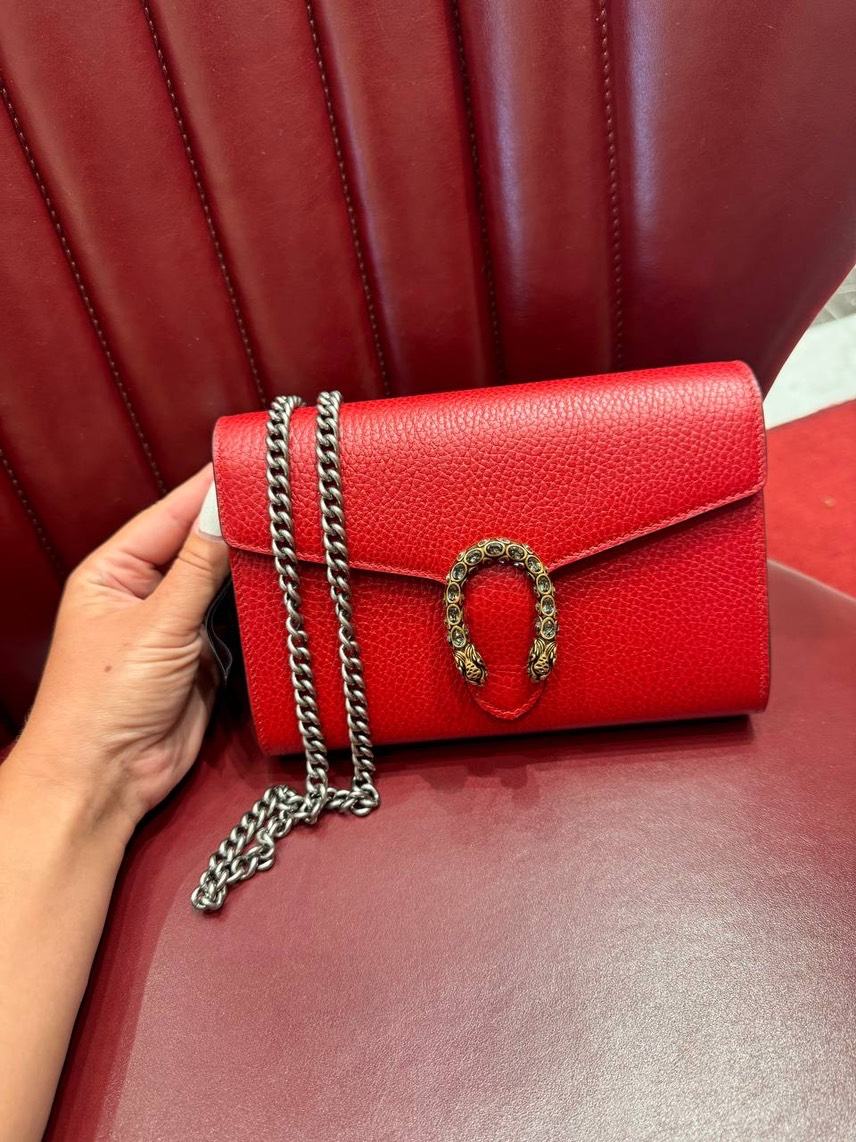GUCCI Crossbody bags front view - Women's luxury Bags