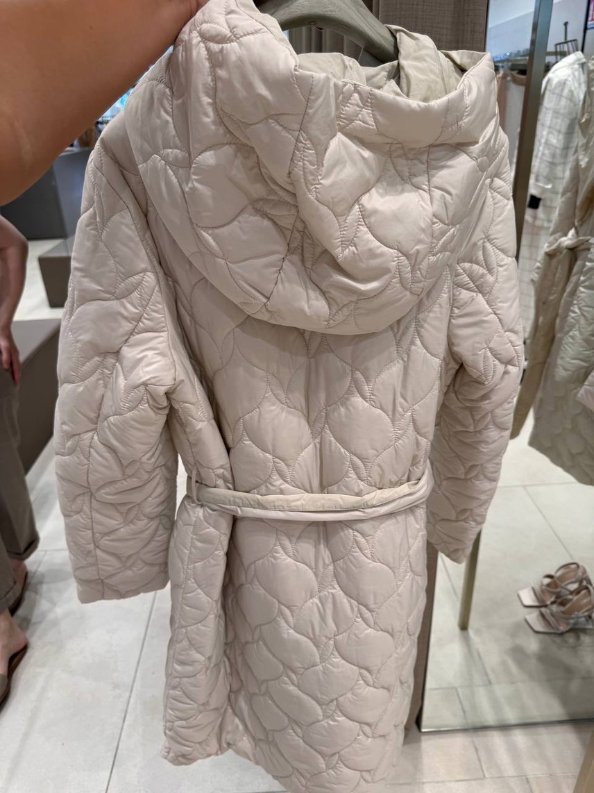 PESERICO Down jacket side view - Women's luxury Clothes