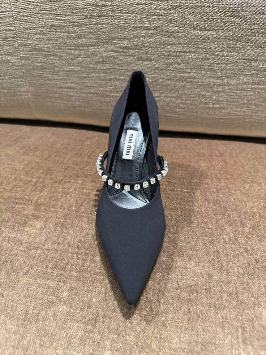 MIU MIU Pumps side view - Women's luxury Shoes
