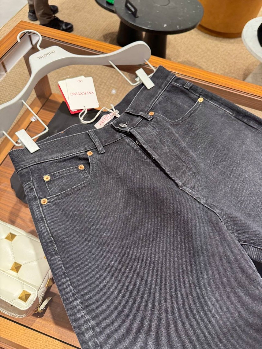 VALENTINO GARAVANI Denim side view - Men's luxury Clothes