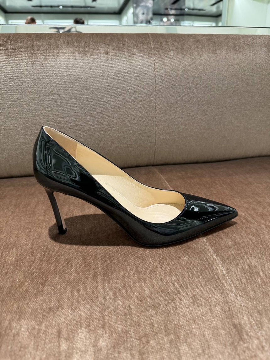 PRADA Pumps side view - Women's luxury Shoes