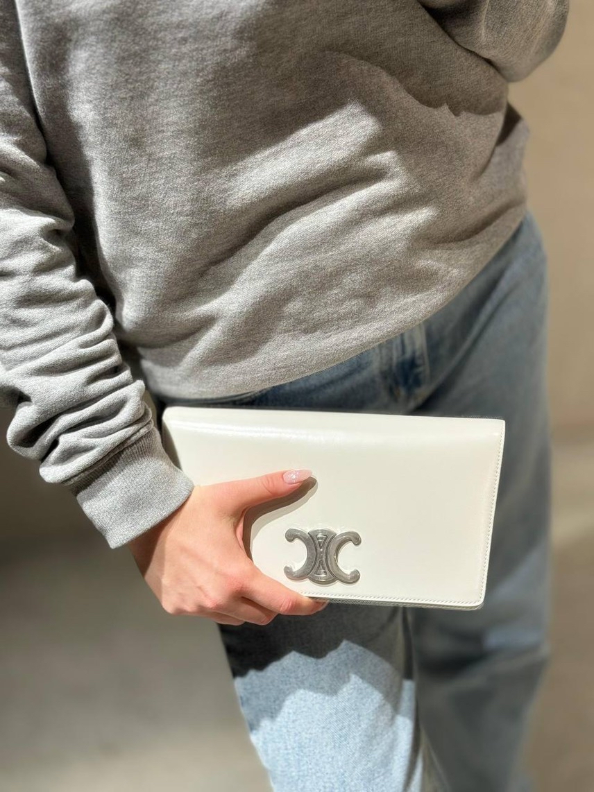 CELINE Clutch bags side view - Women's luxury Bags