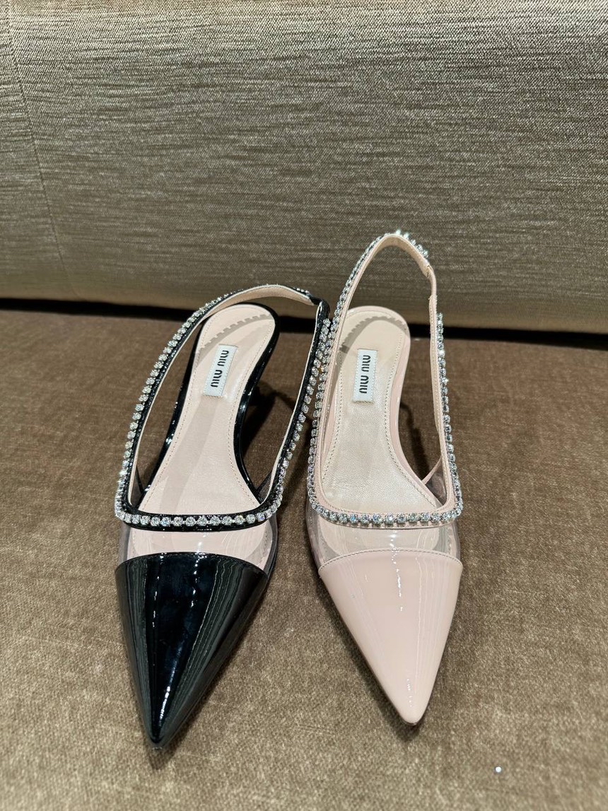 MIU MIU Pumps side view - Women's luxury Shoes