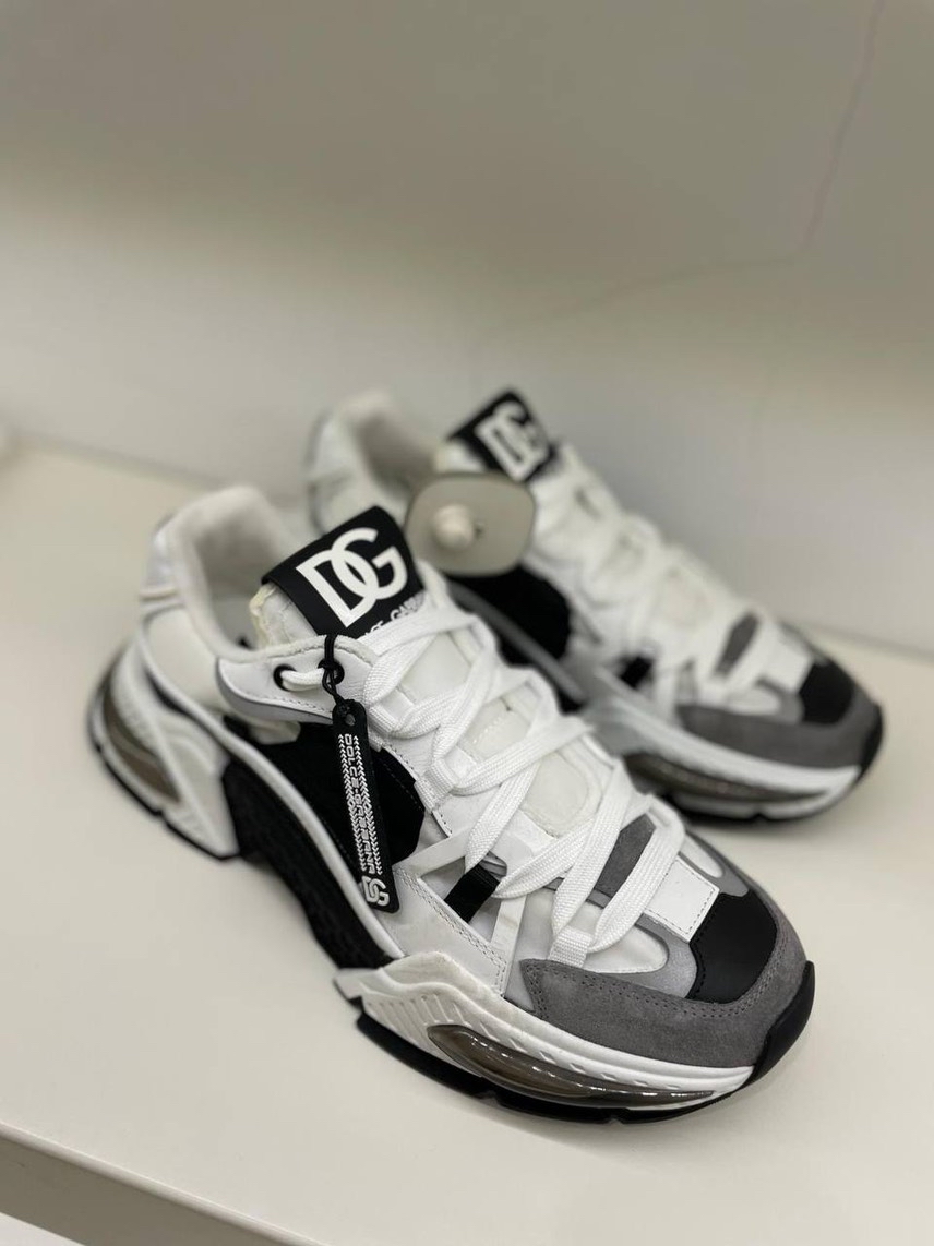 DOLCE & GABBANA Sneakers front view - Men's luxury Shoes