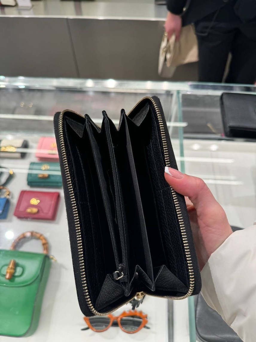 GUCCI Wallets and small leather goods side view - Women's luxury Accessories