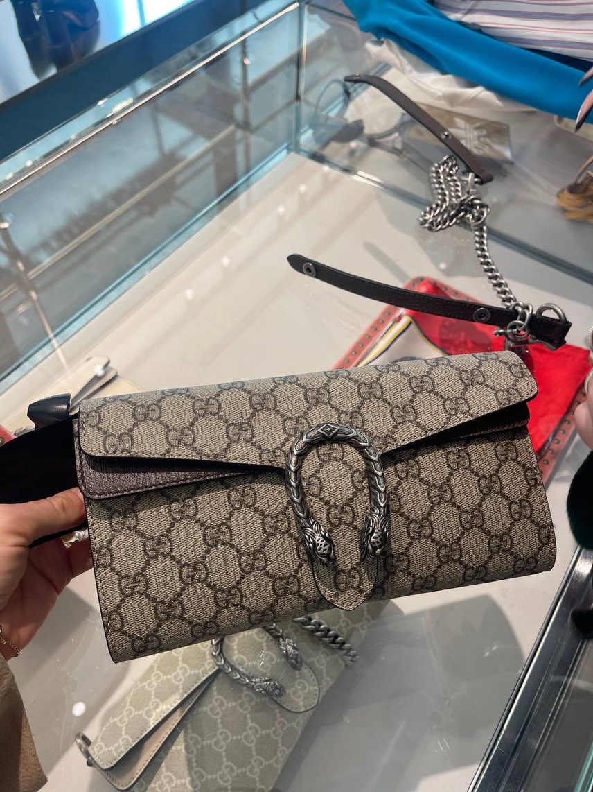 GUCCI Crossbody bags side view - Women's luxury Bags