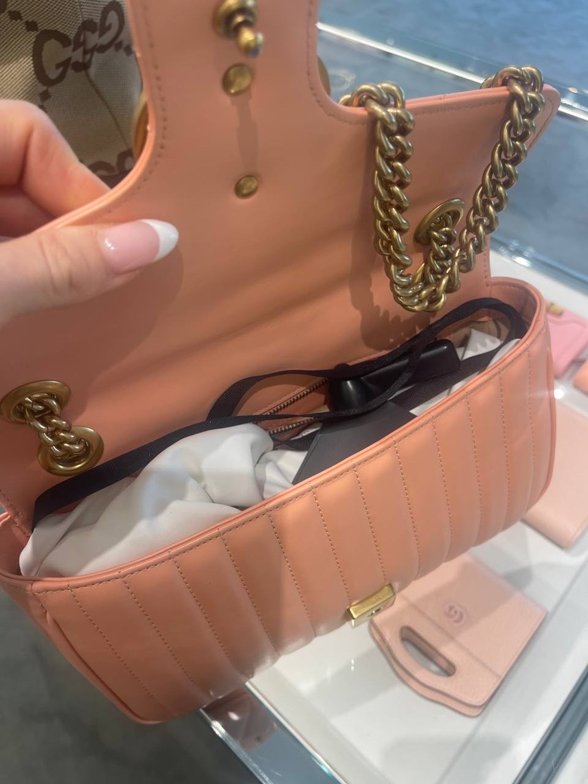 GUCCI Crossbody bags side view - Women's luxury Bags