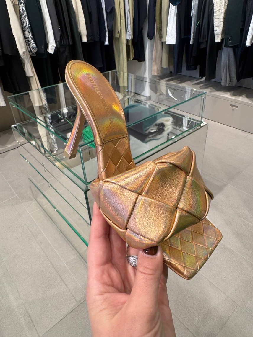 BOTTEGA VENETA Sandals front view - Women's luxury Shoes