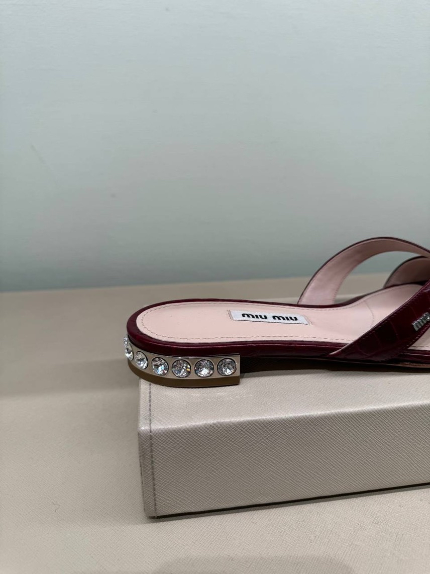 MIU MIU Slides side view - Women's luxury Shoes
