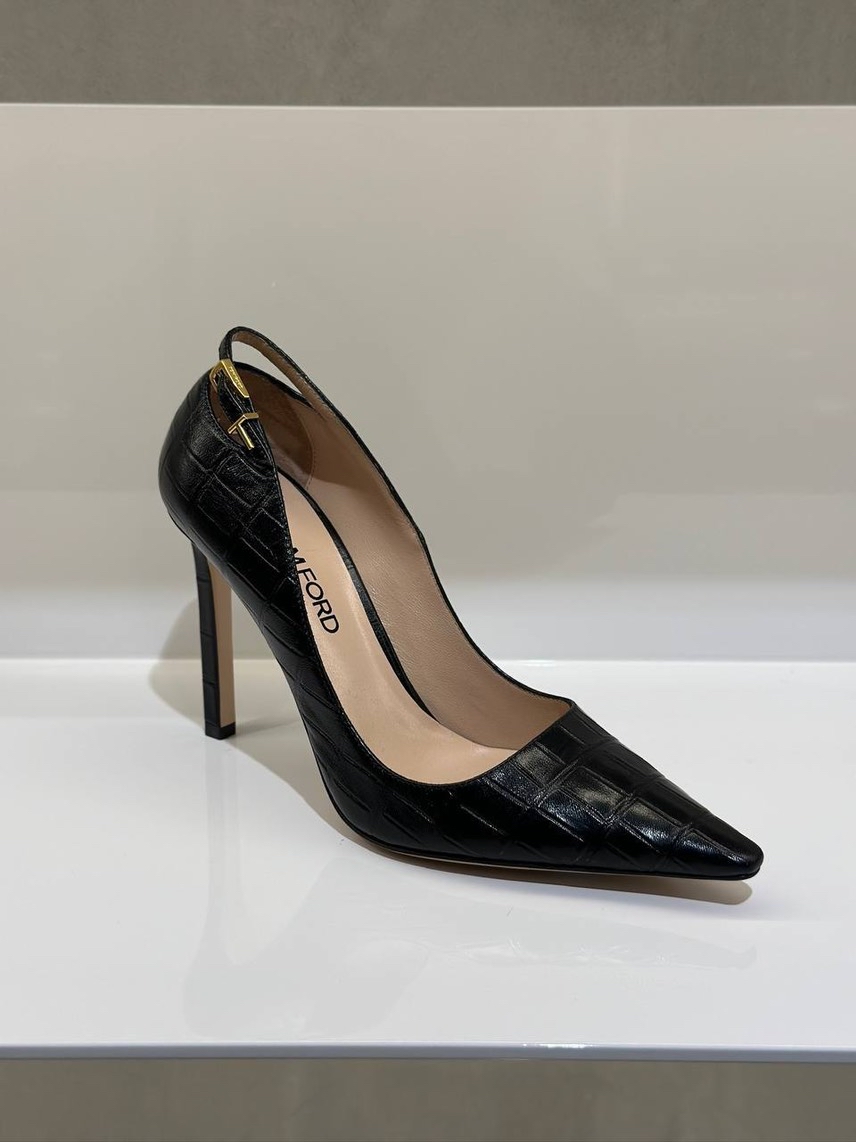 TOM FORD Pumps front view - Women's luxury Shoes