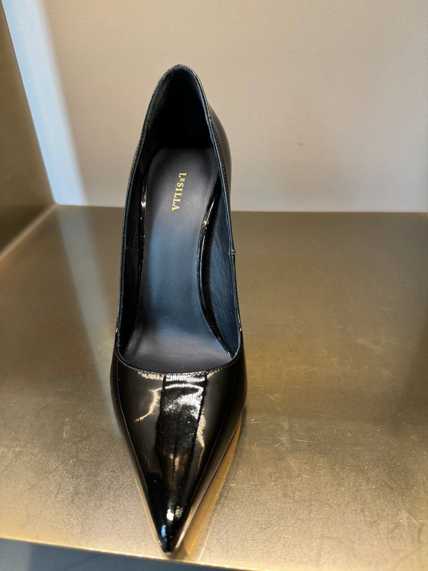 LE SILLA Pumps side view - Women's luxury Shoes