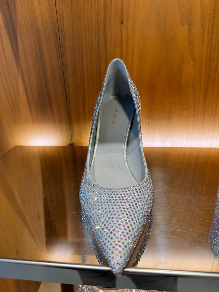 LE SILLA Pumps side view - Women's luxury Shoes