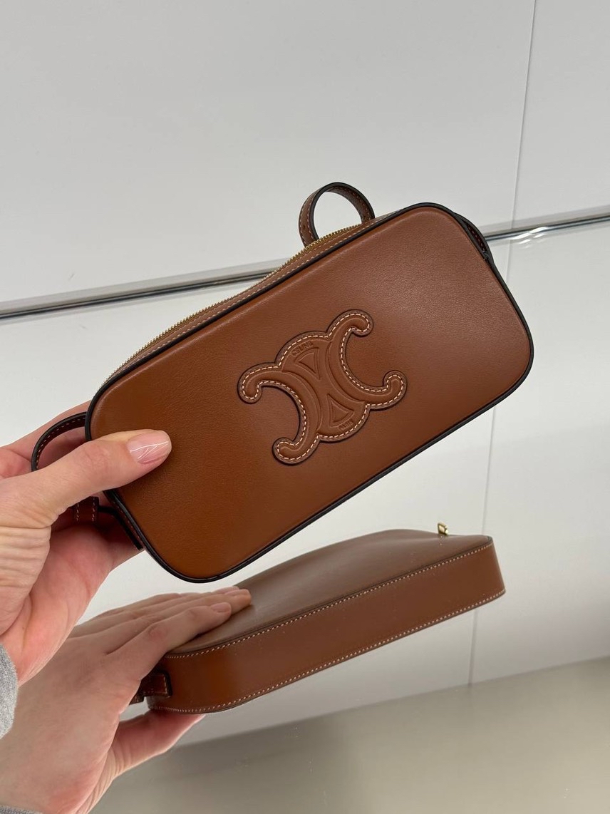 CELINE Crossbody bags front view - Women's luxury Bags