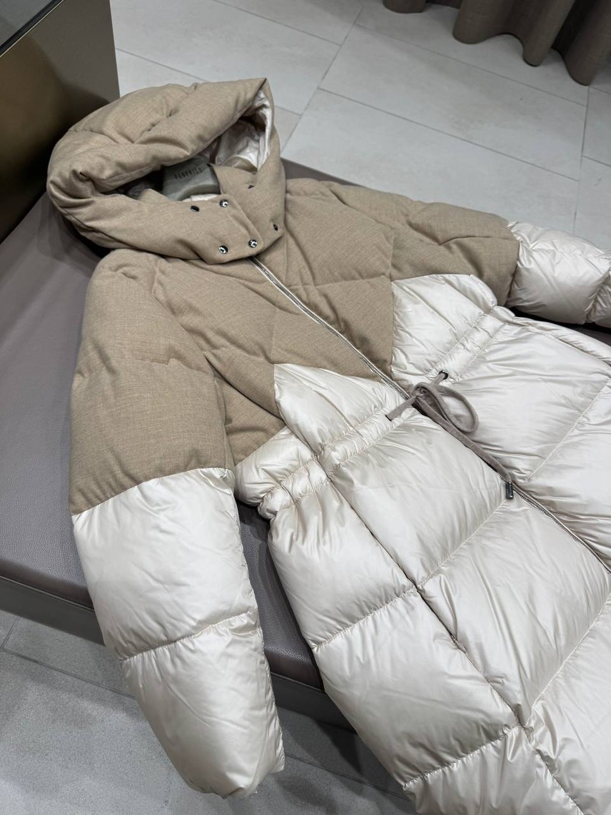 PESERICO Down jacket side view - Women's luxury Clothes