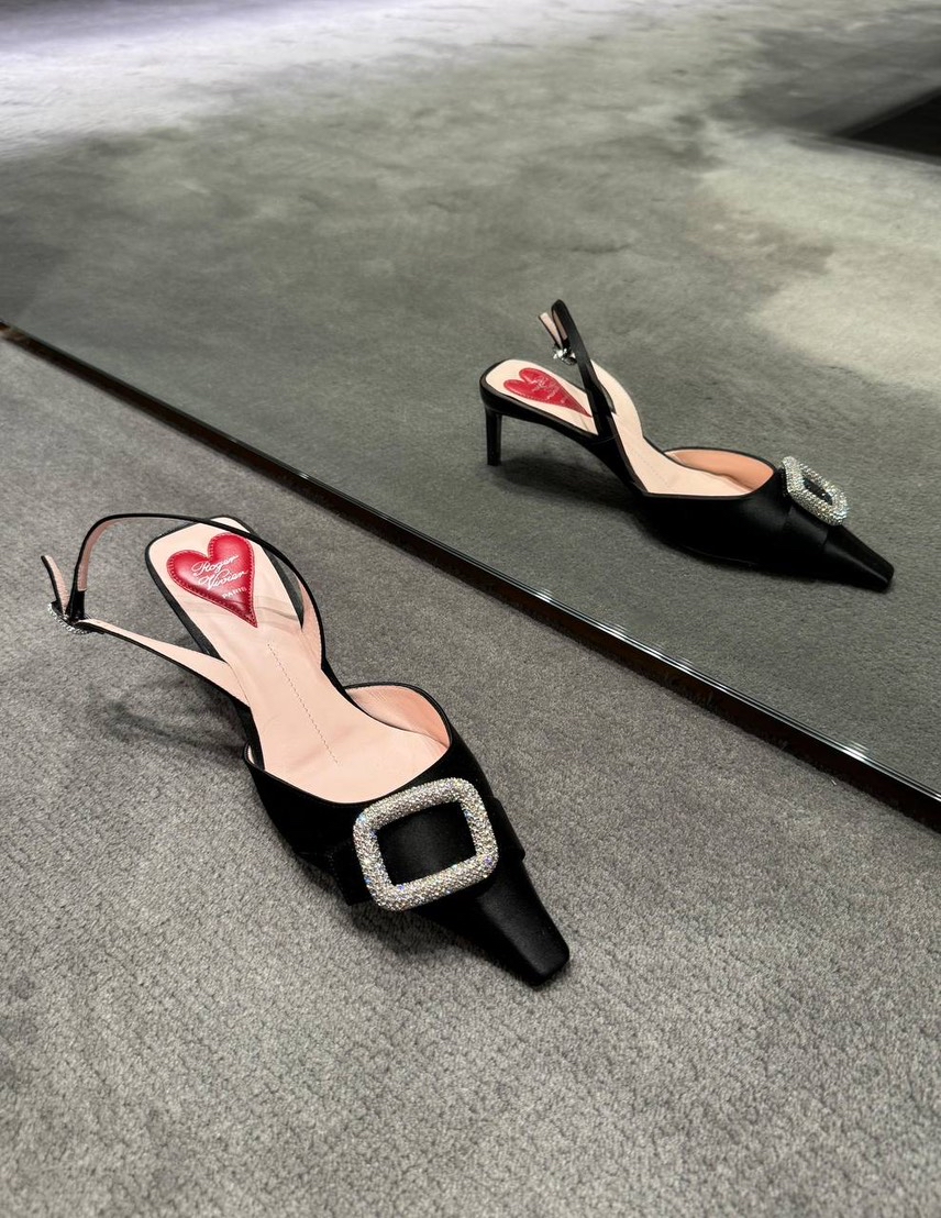 ROGER VIVIER Sandals front view - Women's luxury Shoes