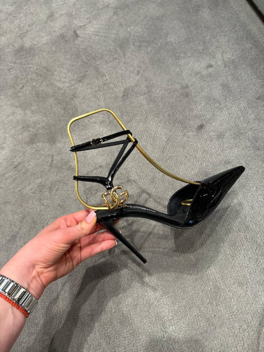 DOLCE & GABBANA Sandals front view - Women's luxury Shoes
