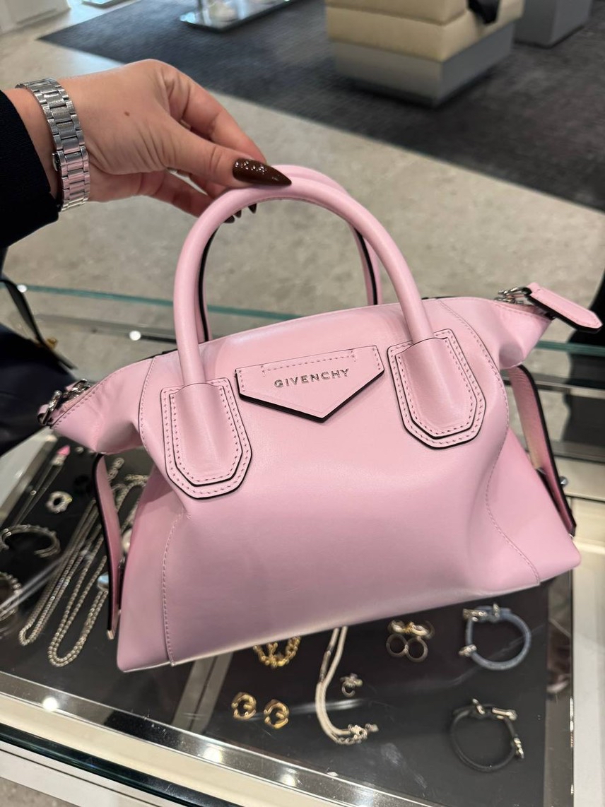 GIVENCHY Crossbody bags front view - Women's luxury Bags