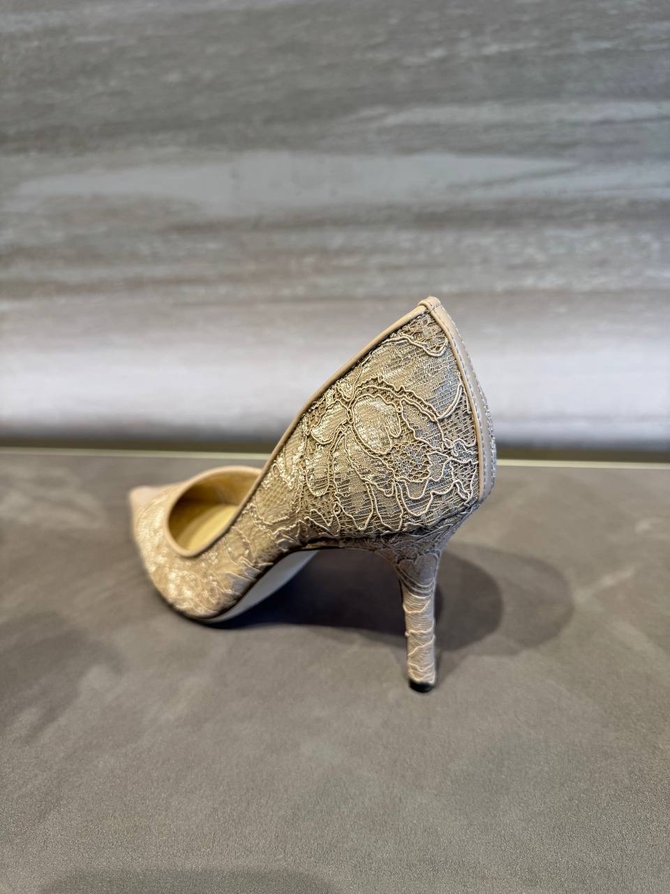 JIMMY CHOO Pumps side view - Women's luxury Shoes