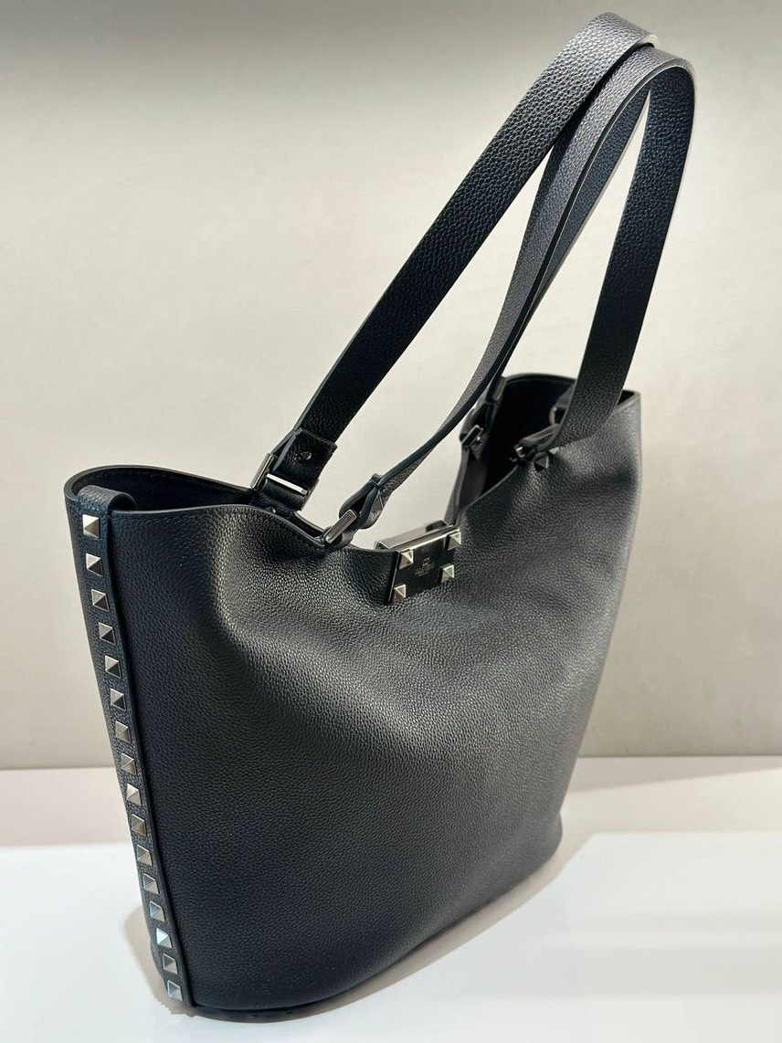 VALENTINO GARAVANI Totes side view - Women's luxury Bags