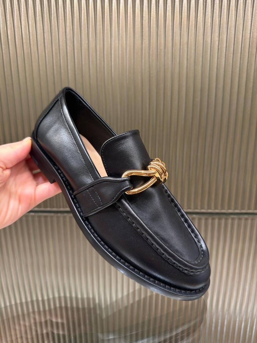 BOTTEGA VENETA Loafers front view - Women's luxury Shoes