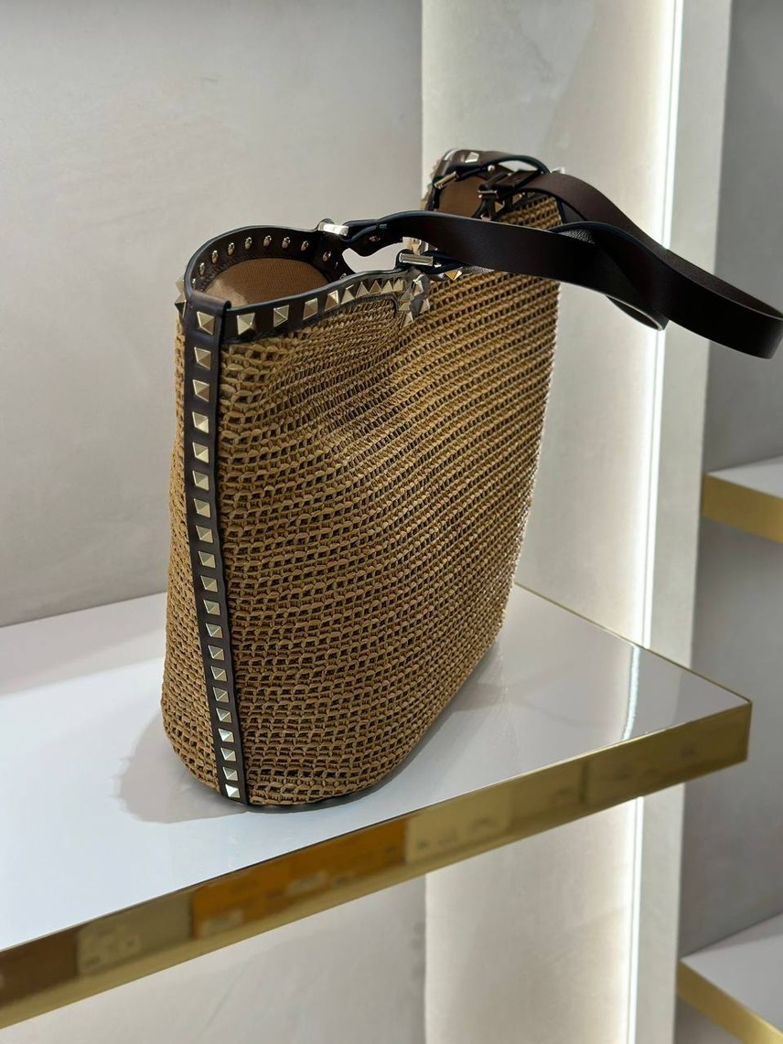 VALENTINO GARAVANI Totes side view - Women's luxury Bags