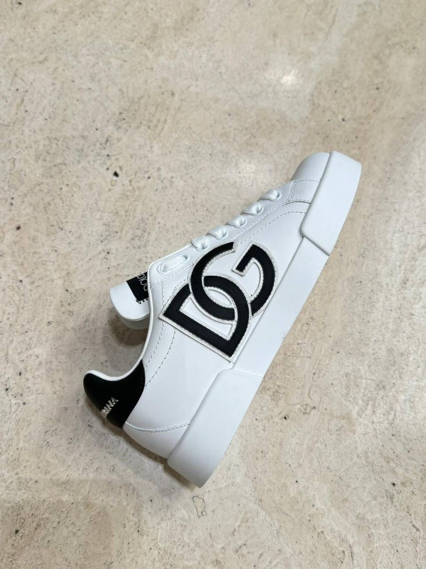 DOLCE & GABBANA Sneakers side view - Women's luxury Shoes