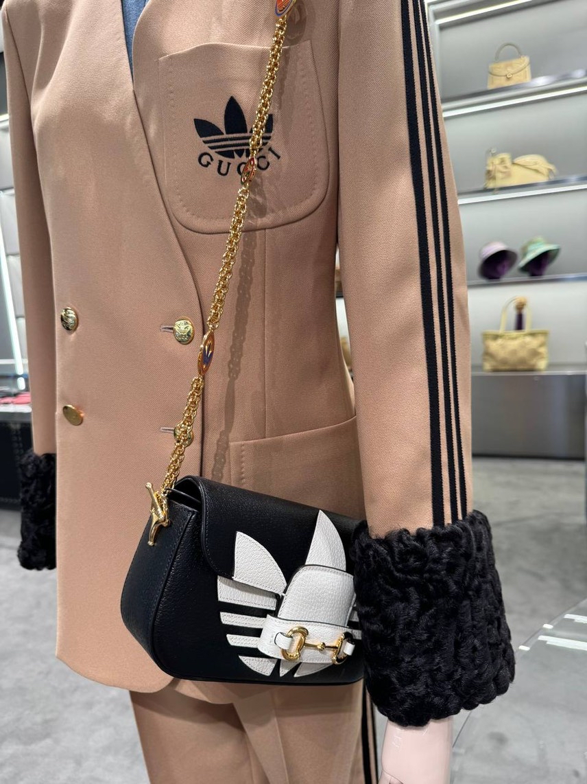 GUCCI Crossbody bags side view - Women's luxury Bags