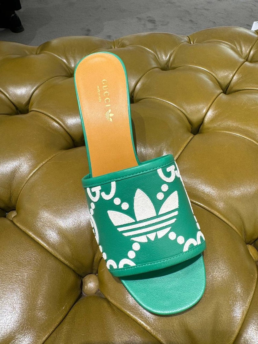GUCCI Sandals front view - Women's luxury Shoes