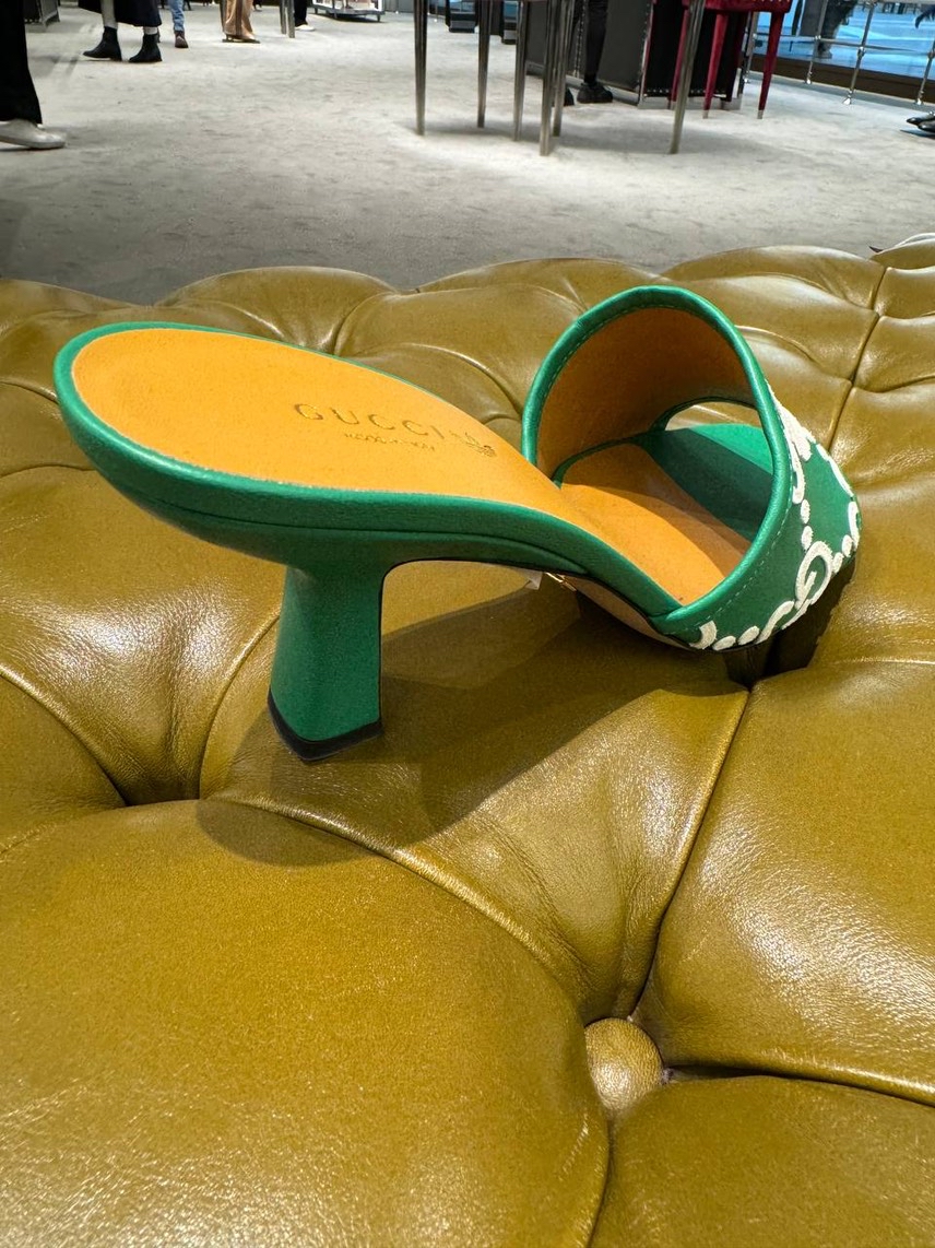 GUCCI Sandals side view - Women's luxury Shoes