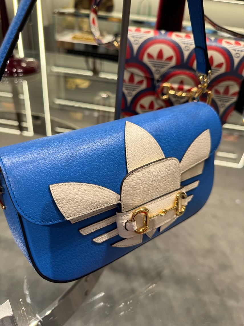 GUCCI Crossbody bags side view - Women's luxury Bags