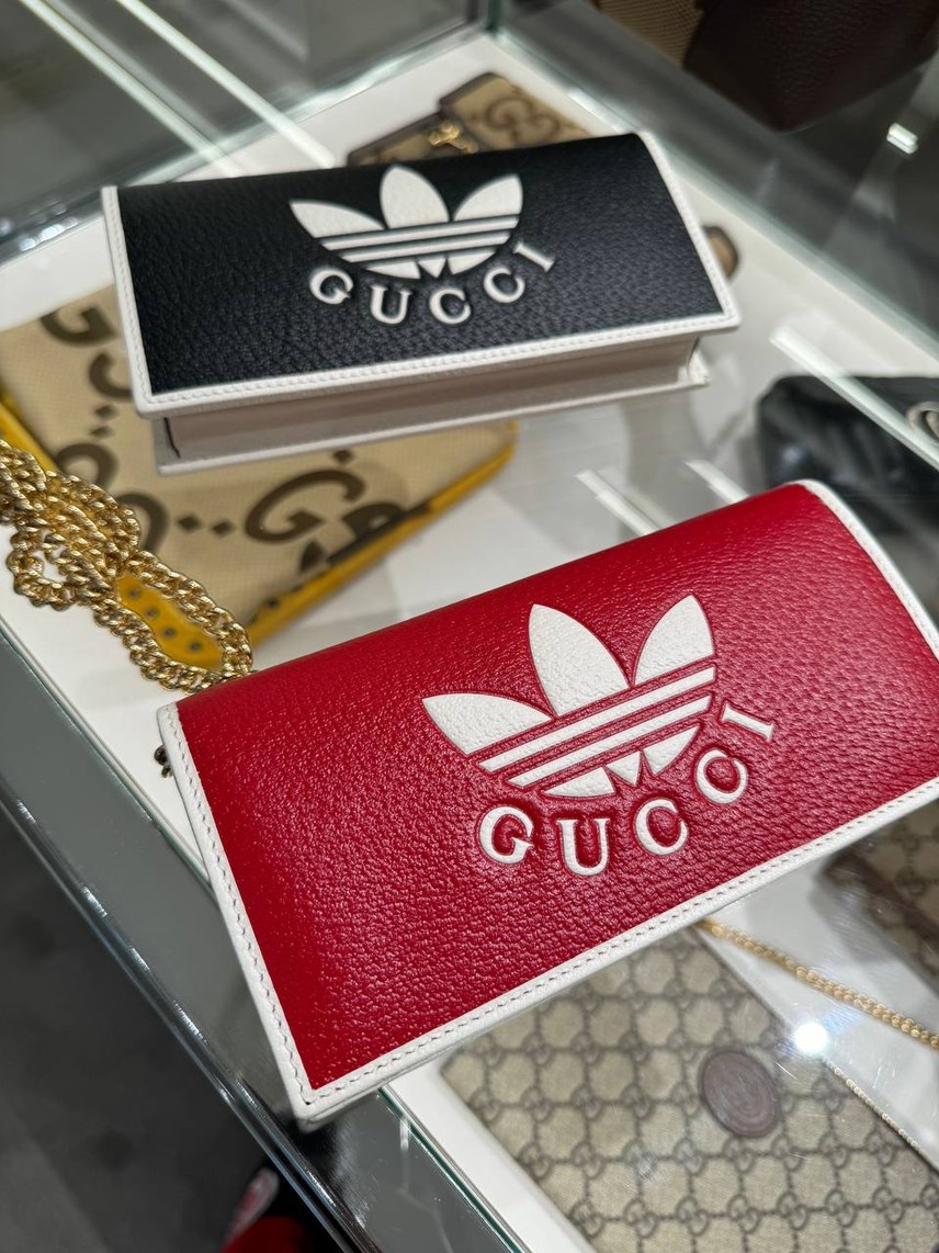 GUCCI Crossbody bags side view - Women's luxury Bags