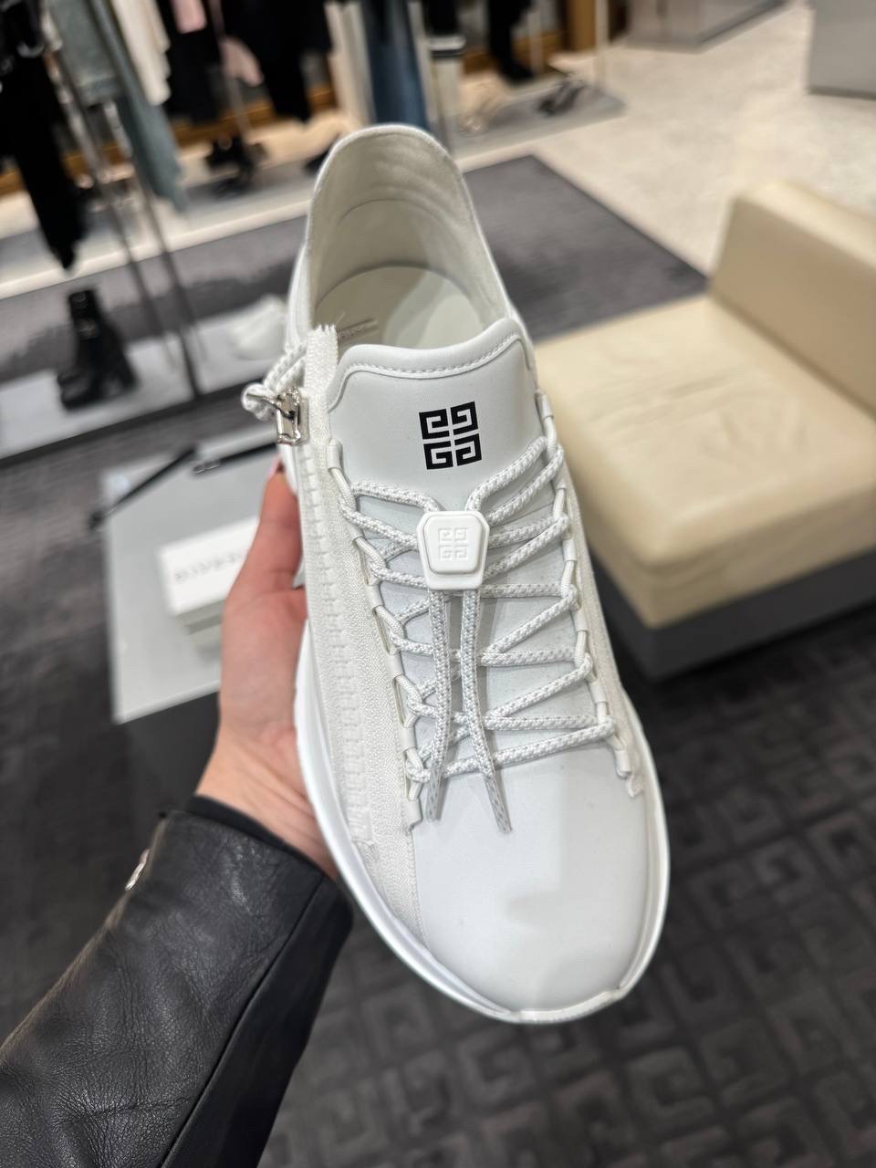 GIVENCHY Sneakers side view - Men's luxury Shoes