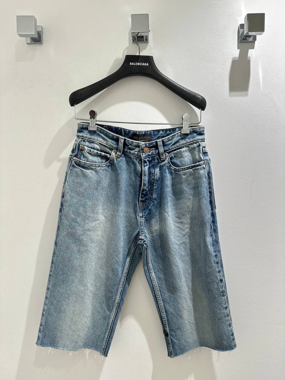 BALENCIAGA Shorts front view - Men's luxury Clothes