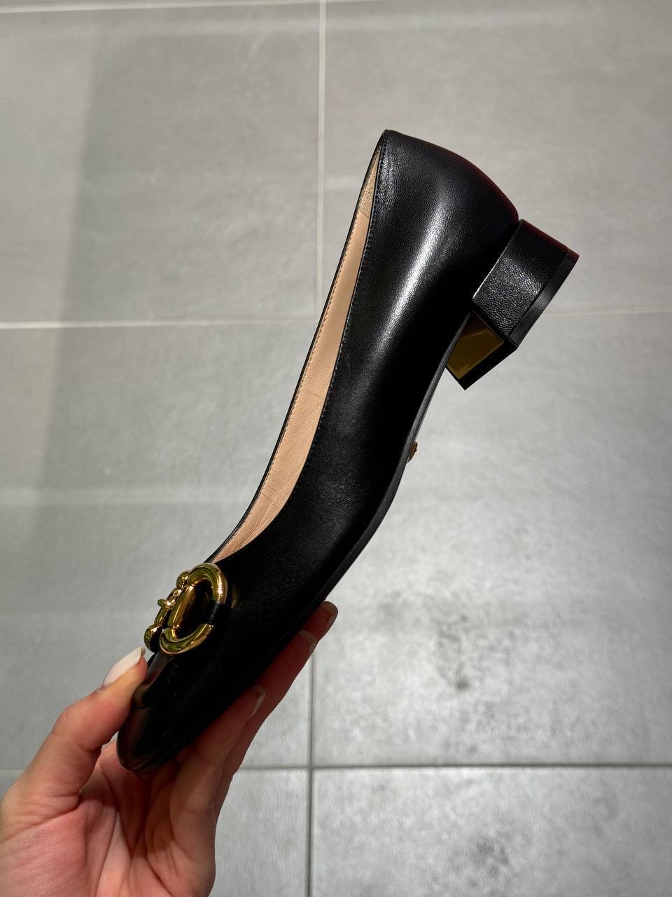 GUCCI Loafers front view - Women's luxury Shoes