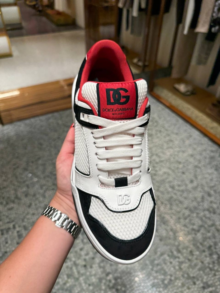 DOLCE & GABBANA Sneakers side view - Men's luxury Shoes