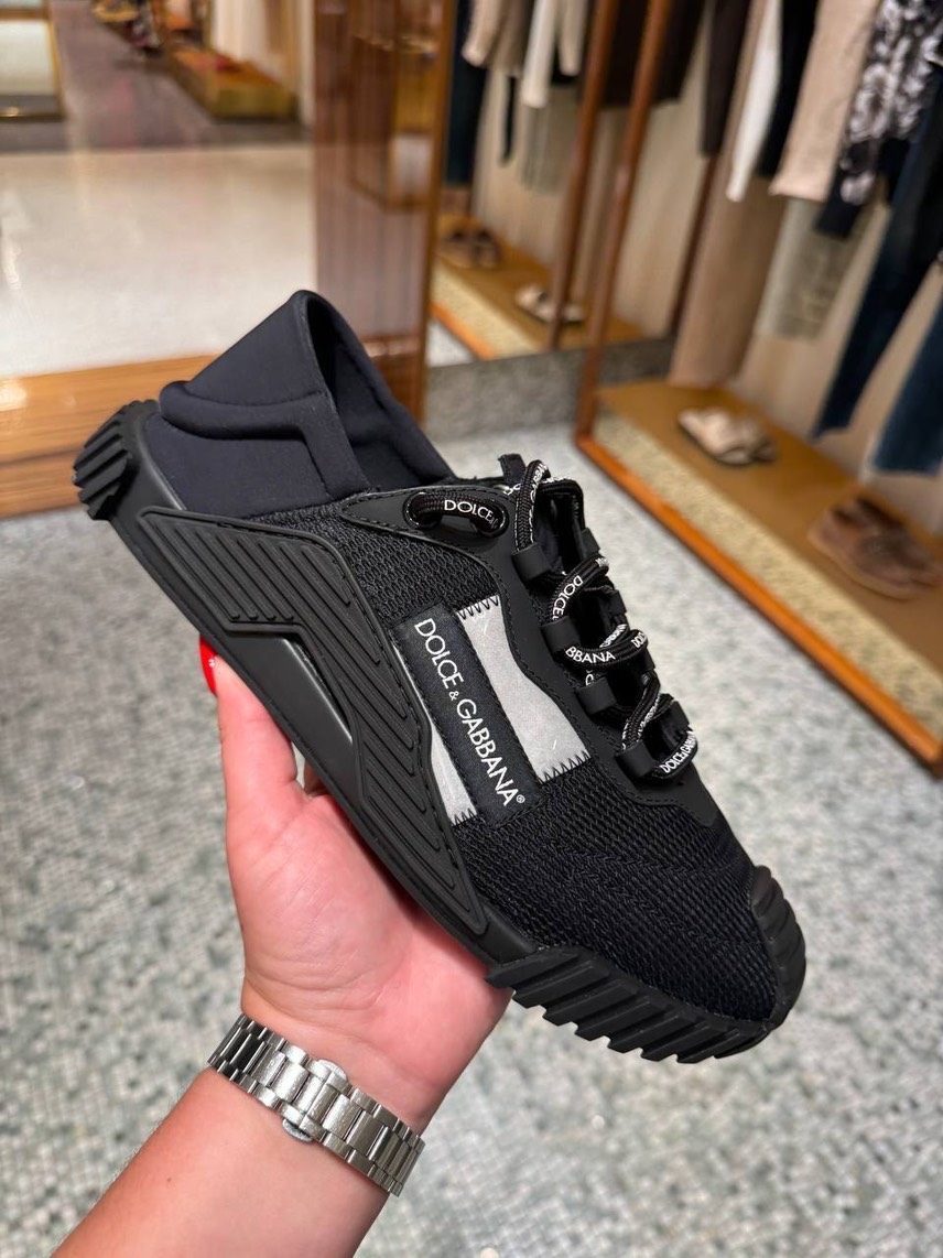 DOLCE & GABBANA Sneakers front view - Men's luxury Shoes