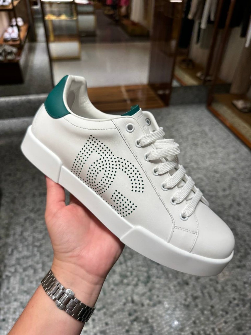 DOLCE & GABBANA Sneakers front view - Men's luxury Shoes