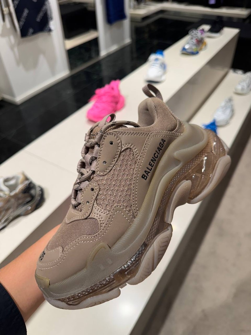 BALENCIAGA Sneakers front view - Women's luxury Shoes